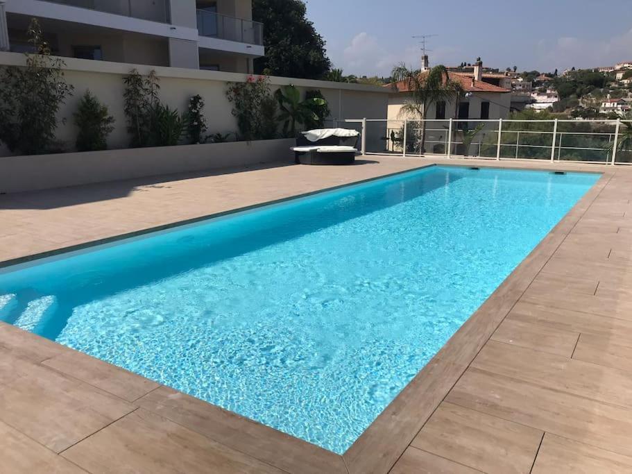 Blue Pearl Vue Mer Nice Exterior photo